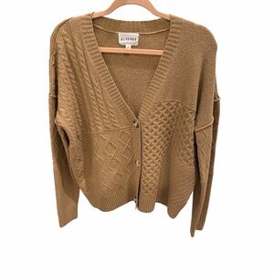Olive & Oak Women's Brown Cardigan